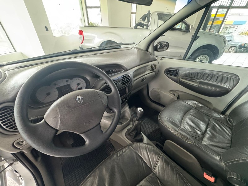 SCÉNIC 1.6 AUTHENTIQUE 16V GASOLINA 4P MANUAL - 2005 - CAXIAS DO SUL