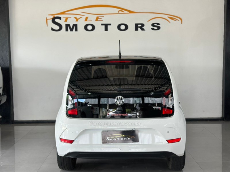 UP 1.0 TSI PEPPER UP 12V FLEX 4P MANUAL - 2018 - NOVO HAMBURGO