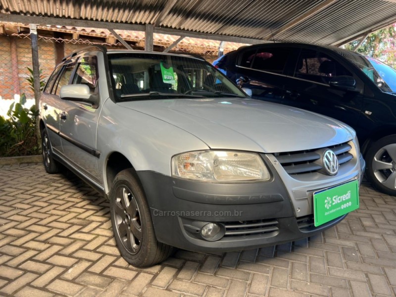 PARATI 1.6 MI TRACK & FIELD 8V FLEX 4P MANUAL G.IV - 2006 - GARIBALDI