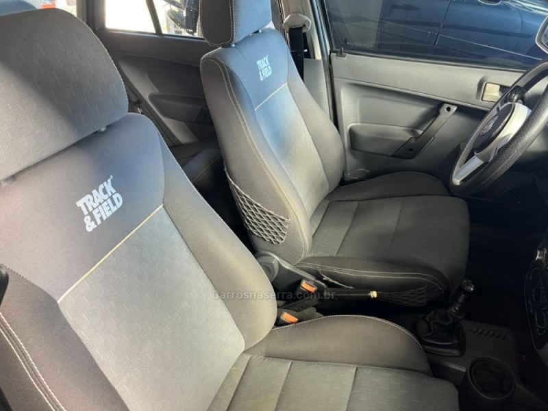 PARATI 1.6 MI TRACK & FIELD 8V FLEX 4P MANUAL G.IV - 2006 - GARIBALDI