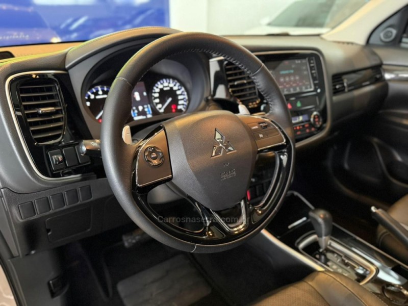 OUTLANDER 2.0 16V GASOLINA 4P AUTOMÁTICO - 2018 - SãO LEOPOLDO