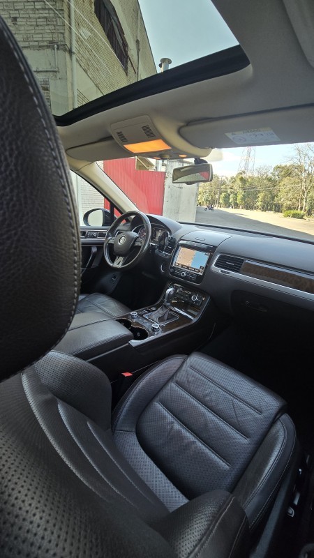 TOUAREG 4.2 FSI V8 32V GASOLINA 4P TIPTRONIC - 2014 - BENTO GONçALVES