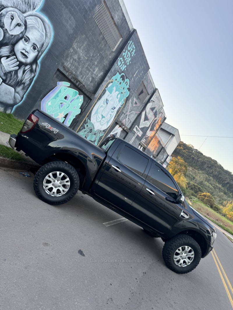 RANGER 3.2 XLT 4X4 CD 20V DIESEL 4P AUTOMÁTICO - 2019 - CAXIAS DO SUL