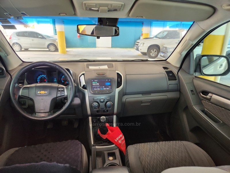 S10 2.4 ADVANTAGE 4X2 CD 8V FLEX 4P MANUAL - 2016 - MONTENEGRO