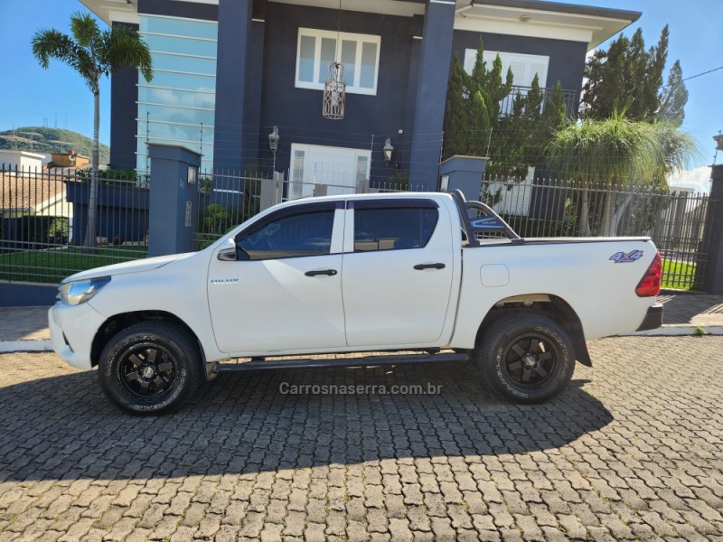 HILUX 2.8 4X4 CD 8V DIESEL 4P MANUAL - 2019 - MONTENEGRO