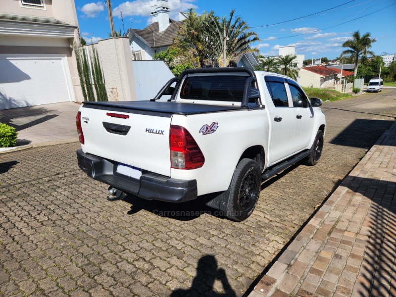 HILUX 2.8 4X4 CD 8V DIESEL 4P MANUAL - 2019 - MONTENEGRO