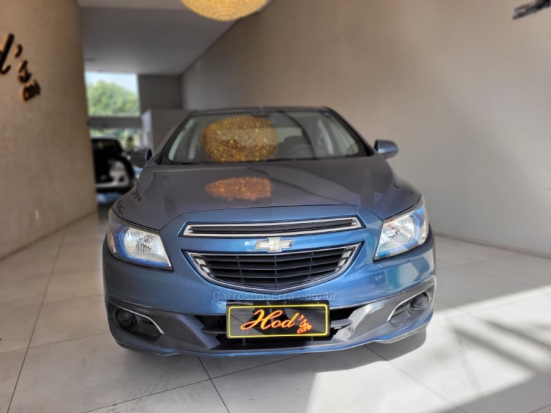 PRISMA 1.4 MPFI LT 8V FLEX 4P MANUAL - 2015 - CANELA