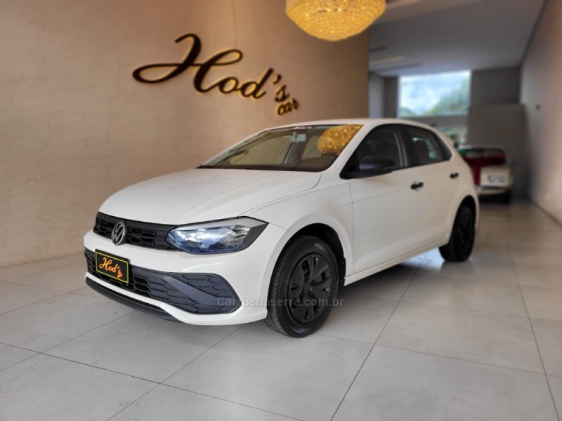 POLO 1.0 MPI TRACK 4P MANUAL - 2025 - CANELA