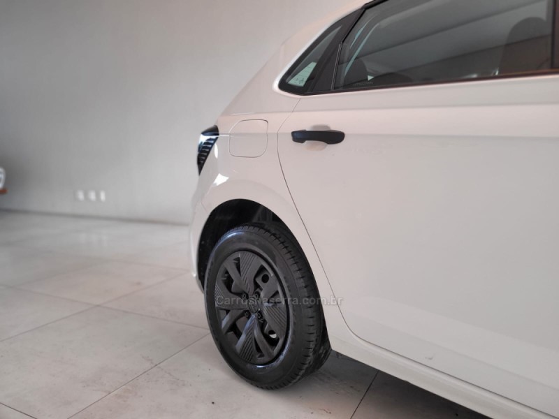 POLO 1.0 MPI TRACK 4P MANUAL - 2025 - CANELA