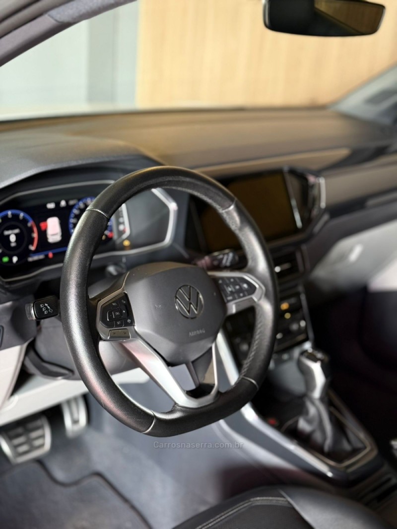T-CROSS 1.4 HIGHLINE TSI 16V FLEX 4P AUTOMÁTICO - 2022 - LAJEADO