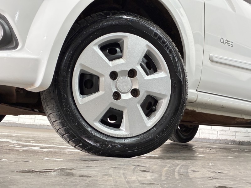 KA 1.0 MPI CLASS 8V FLEX 2P MANUAL - 2013 - VENâNCIO AIRES