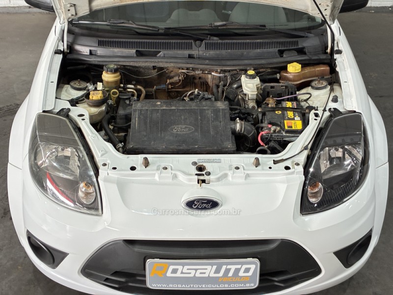 KA 1.0 MPI CLASS 8V FLEX 2P MANUAL - 2013 - VENâNCIO AIRES