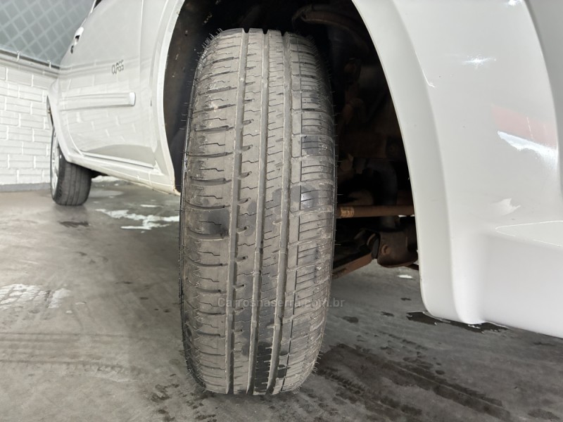 KA 1.0 MPI CLASS 8V FLEX 2P MANUAL - 2013 - VENâNCIO AIRES