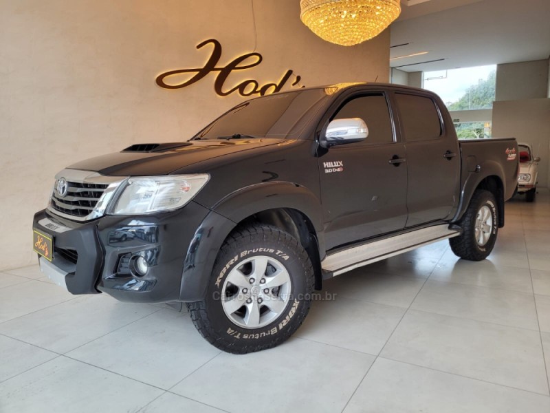 hilux 3.0 srv 4x4 cd 16v turbo intercooler diesel 4p manual 2014 canela