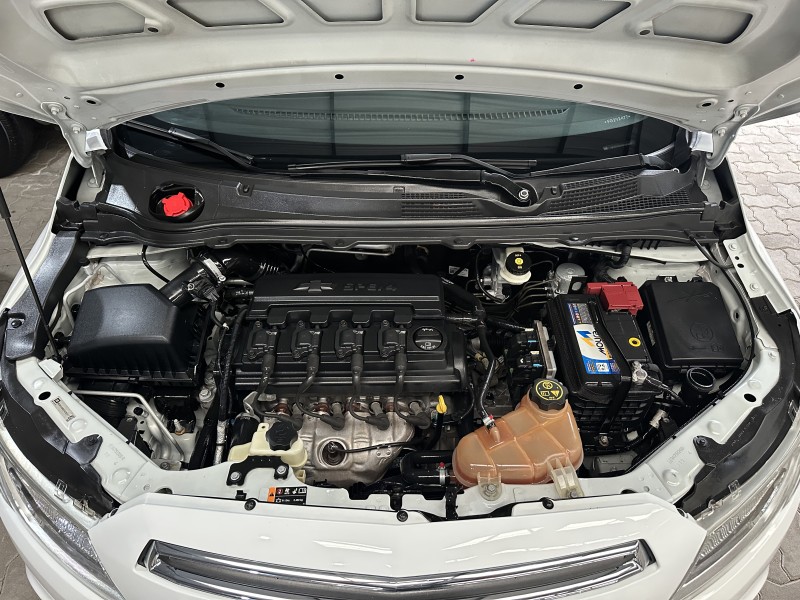 ONIX 1.0 MPFI LT 8V FLEX 4P MANUAL - 2015 - CAXIAS DO SUL