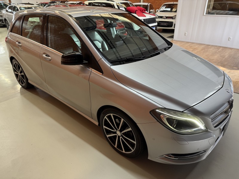 B 200 1.6 SPORT TURBO GASOLINA 4P AUTOMÁTICO - 2014 - BENTO GONçALVES