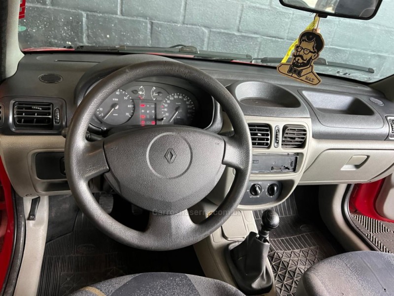 CLIO 1.0 AUTHENTIQUE PLUS 8V GASOLINA 4P MANUAL - 2003 - CAXIAS DO SUL