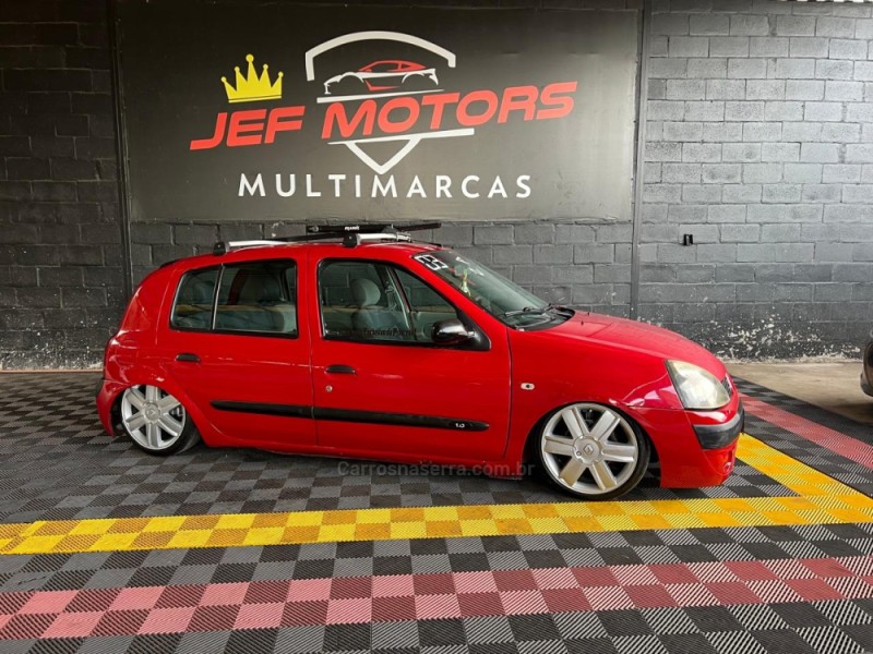 CLIO 1.0 AUTHENTIQUE PLUS 8V GASOLINA 4P MANUAL - 2003 - CAXIAS DO SUL