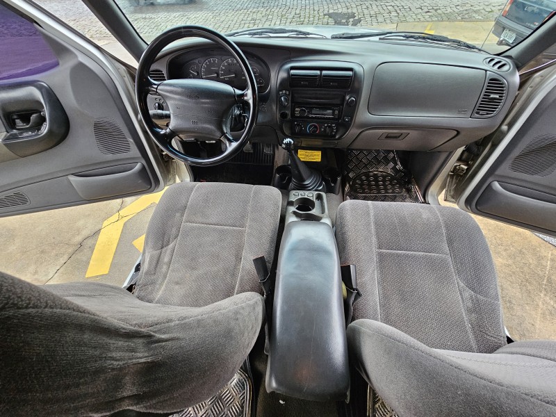 RANGER 2.5 XLT 4X4 CD 8V TURBO INTERCOOLER DIESEL 4P MANUAL - 2001 - CAXIAS DO SUL