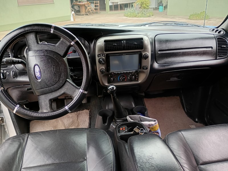 RANGER 3.0 LIMITED 16V 4X4 CD DIESEL 4P MANUAL - 2011 - NOVA PETRóPOLIS