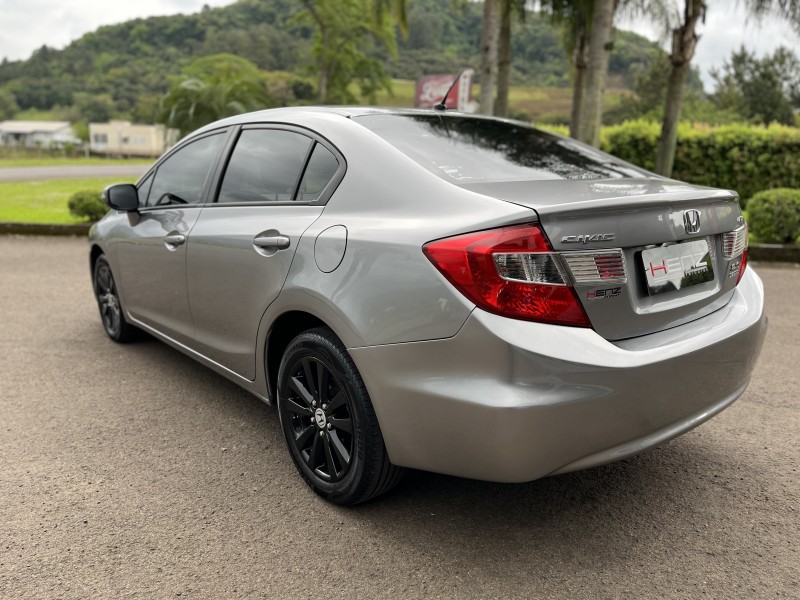 CIVIC 2.0 LXR 16V FLEX 4P AUTOMÁTICO - 2014 - BOM PRINCíPIO