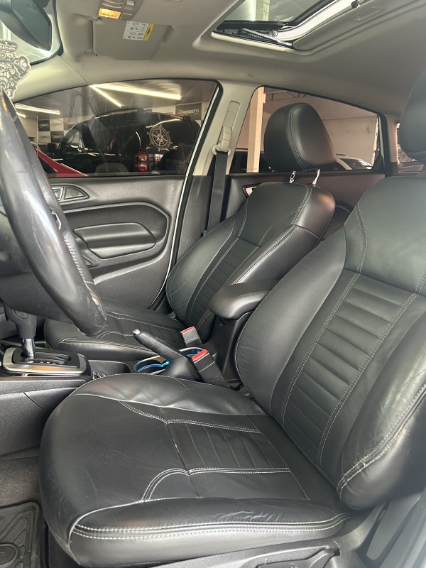 FIESTA 1.6 TITANIUM PLUS SEDAN 16V FLEX 4P AUTOMÁTICO - 2015 - CAXIAS DO SUL
