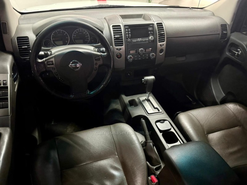 FRONTIER 2.5 SL 4X4 CD TURBO ELETRONIC DIESEL 4P AUTOMÁTICO - 2014 - CAXIAS DO SUL