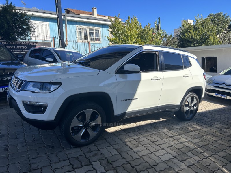 COMPASS 2.0 16V DIESEL LONGITUDE 4X4 AUTOMÁTICO - 2018 - CAXIAS DO SUL