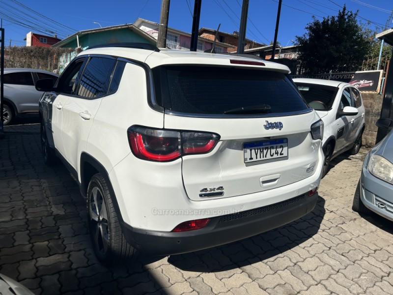 COMPASS 2.0 16V DIESEL LONGITUDE 4X4 AUTOMÁTICO - 2018 - CAXIAS DO SUL