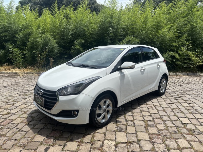 hb20 1.6 comfort style 16v flex 4p automatico 2017 nova prata