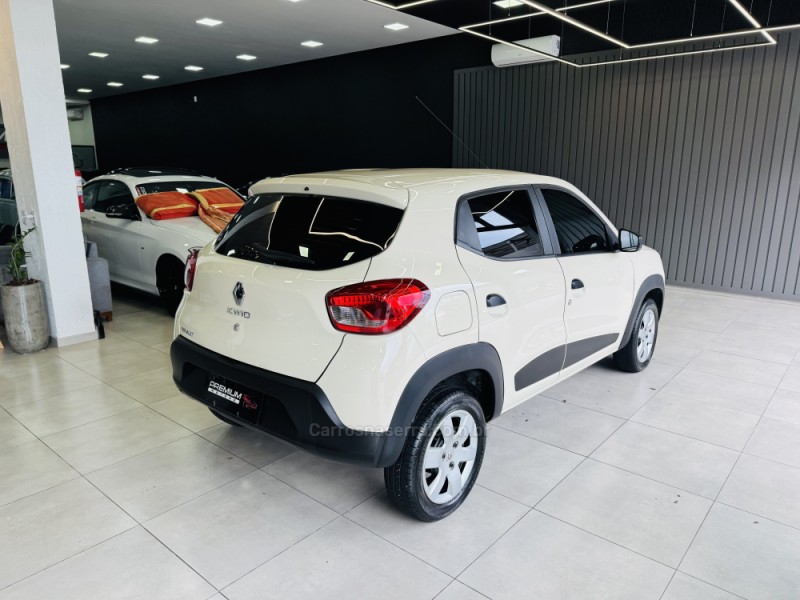 KWID 1.0 12V SCE FLEX ZEN MANUAL - 2019 - DOIS IRMãOS