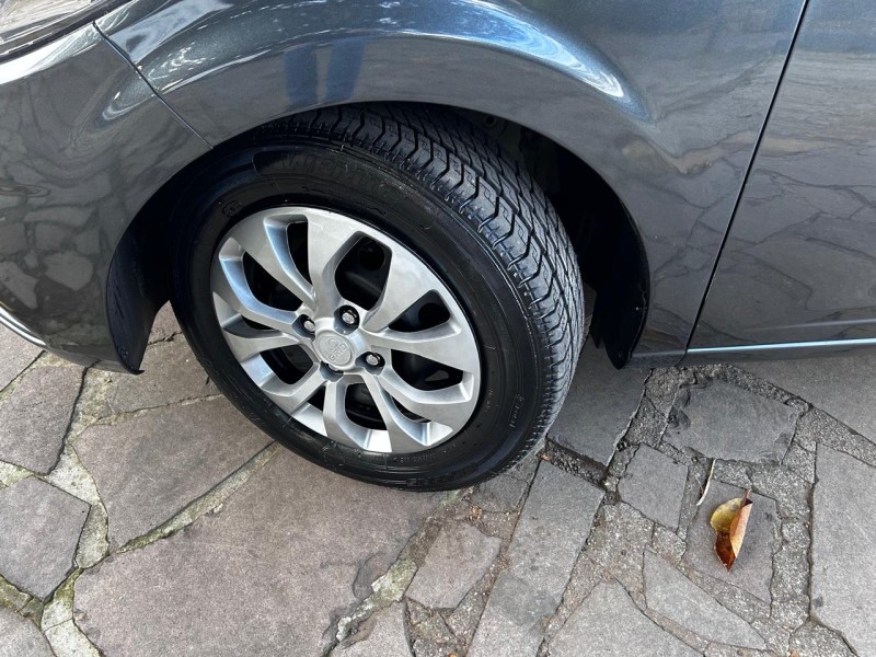 ONIX 1.4 MPFI LT 8V FLEX 4P AUTOMÁTICO - 2018 - TRêS COROAS
