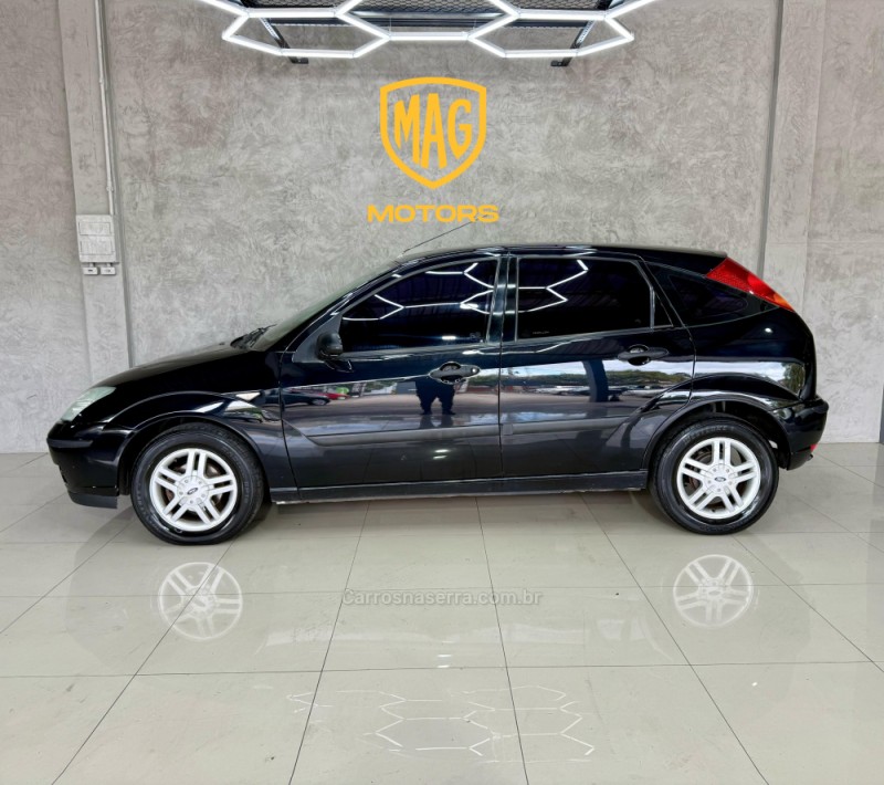 FOCUS 1.6 SE PLUS 16V FLEX 4P MANUAL - 2009 - CAXIAS DO SUL