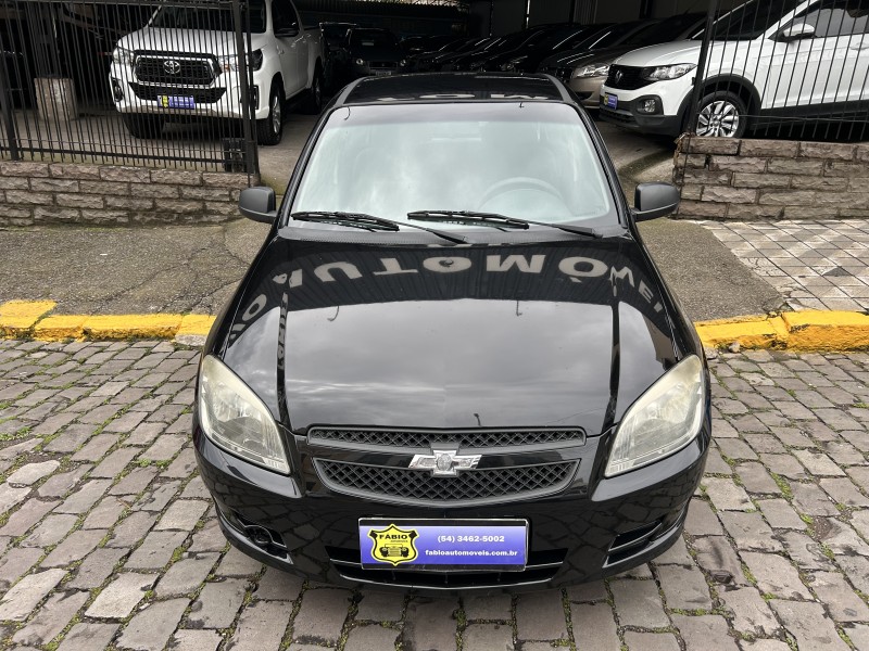 CELTA 1.0 MPFI LS 8V FLEX 4P MANUAL - 2012 - GARIBALDI