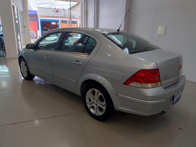 VECTRA 2.0 MPFI ELEGANCE 8V 140CV FLEX 4P MANUAL - 2010 - BENTO GONçALVES