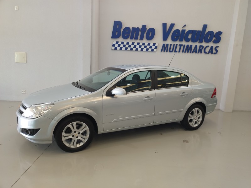 VECTRA 2.0 MPFI ELEGANCE 8V 140CV FLEX 4P MANUAL - 2010 - BENTO GONçALVES