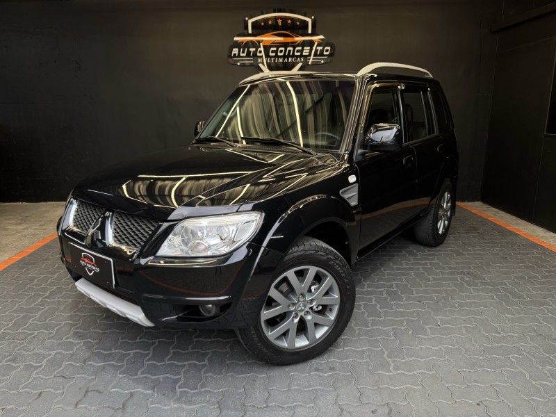 PAJERO TR4 2.0 4X2 16V 140CV FLEX 4P AUTOMÁTICO - 2015 - CAXIAS DO SUL