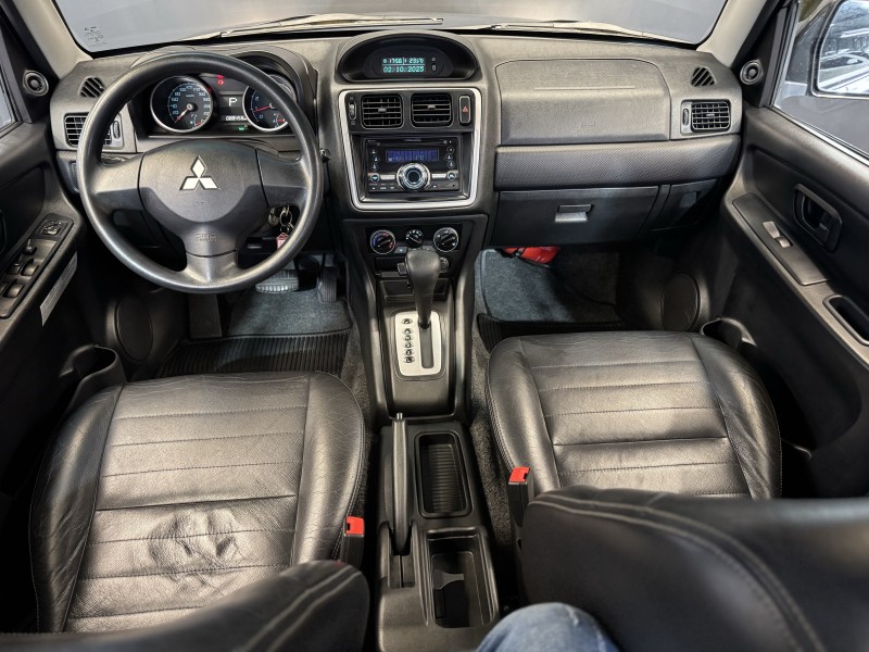 PAJERO TR4 2.0 4X2 16V 140CV FLEX 4P AUTOMÁTICO - 2015 - CAXIAS DO SUL