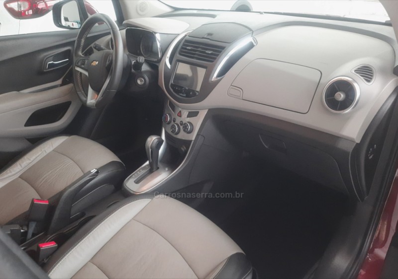 TRACKER 1.8 MPFI LTZ 4X2 16V FLEX 4P AUTOMÁTICO - 2015 - GARIBALDI