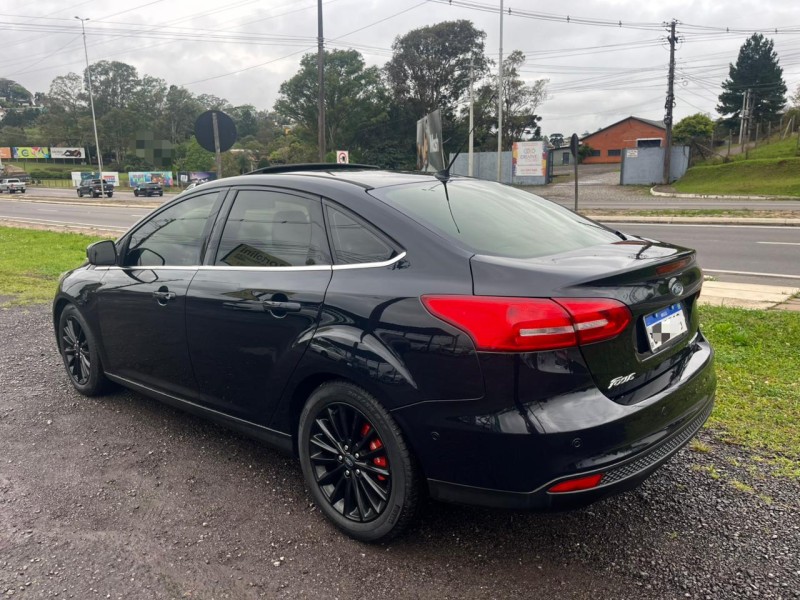FOCUS 2.0 TITANIUM PLUS SEDAN 16V FLEX 4P AUTOMÁTICO - 2018 - FARROUPILHA