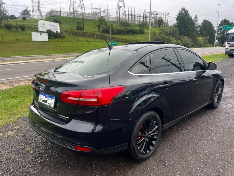 FOCUS 2.0 TITANIUM PLUS SEDAN 16V FLEX 4P AUTOMÁTICO - 2018 - FARROUPILHA