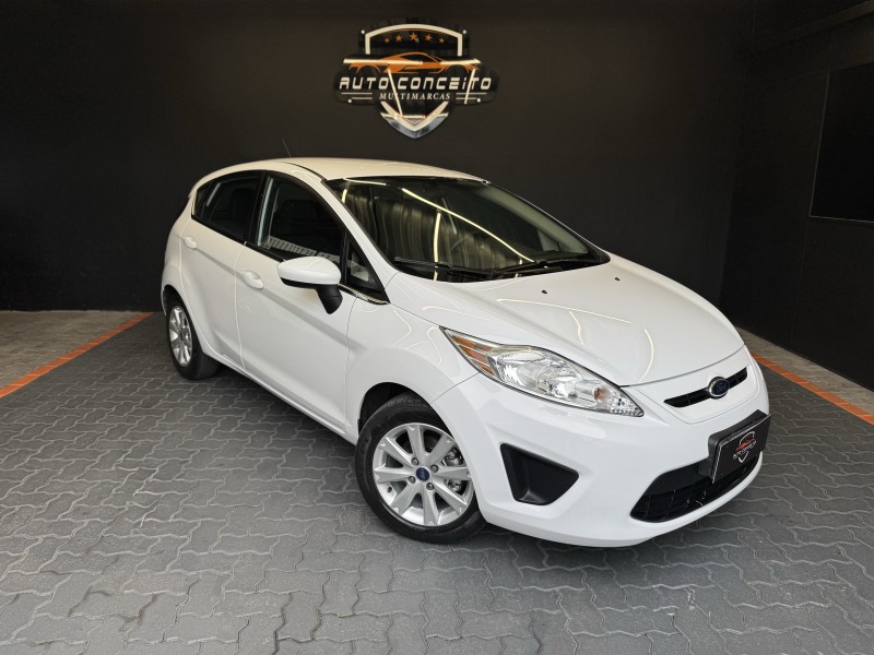 fiesta 1.6 se hatch 16v flex 4p manual 2012 caxias do sul
