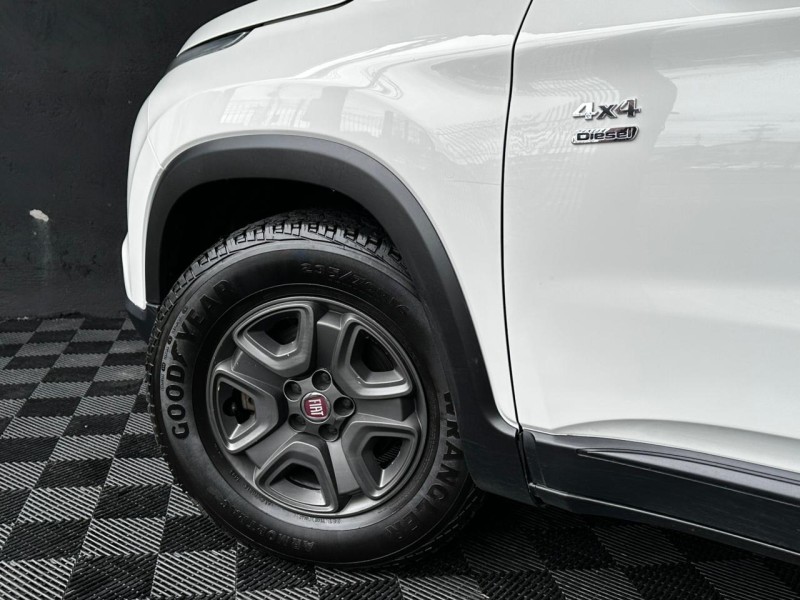 TORO 2.0 16V TURBO DIESEL FREEDOM 4WD MANUAL - 2017 - CAXIAS DO SUL