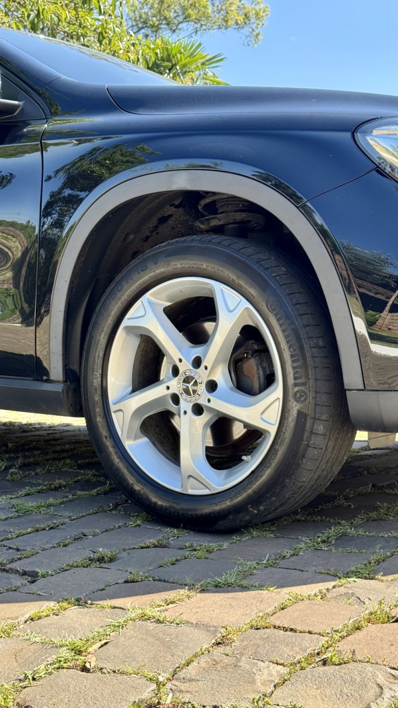 GLA 200 1.6 CGI ADVANCE 16V TURBO GASOLINA 4P AUTOMÁTICO - 2019 - LAJEADO
