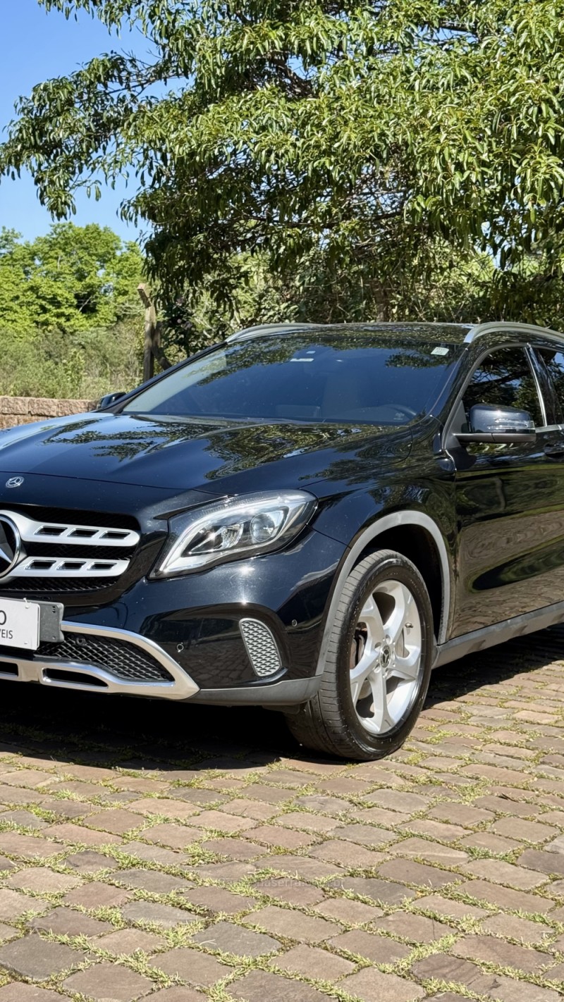 GLA 200 1.6 CGI ADVANCE 16V TURBO GASOLINA 4P AUTOMÁTICO - 2019 - LAJEADO