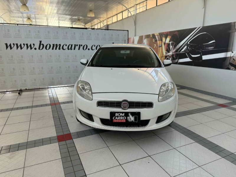 BRAVO 1.8 ESSENCE 16V FLEX 4P MANUAL - 2012 - PORTO ALEGRE