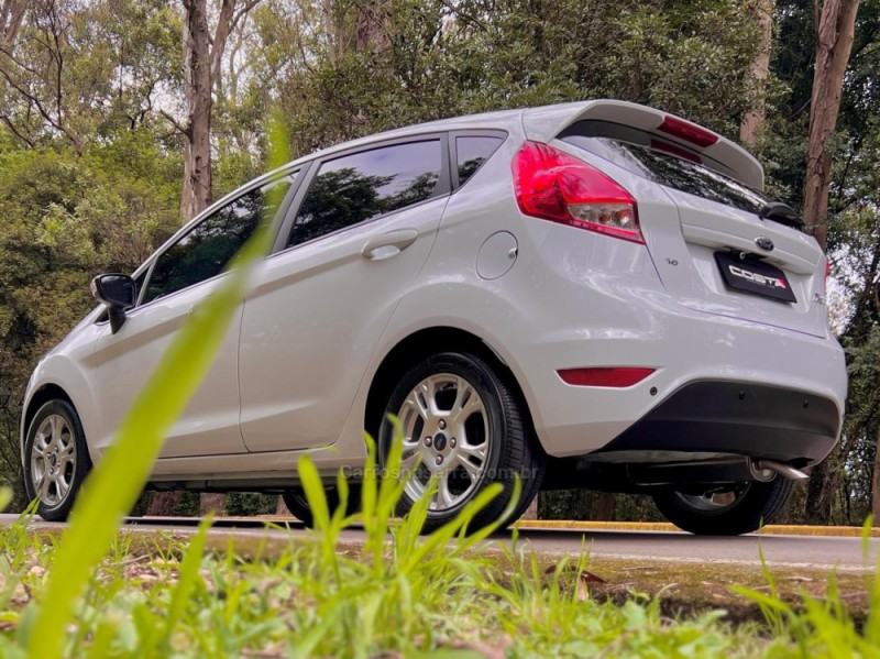 FIESTA 1.6 SE HATCH PLUS 16V FLEX 4P MANUAL - 2014 - BENTO GONçALVES