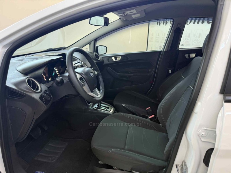 FIESTA 1.0 ECOBOOST TITANIUM HATCH 12V GASOLINA 4P AUTOMÁTICO - 2017 - PORTO ALEGRE
