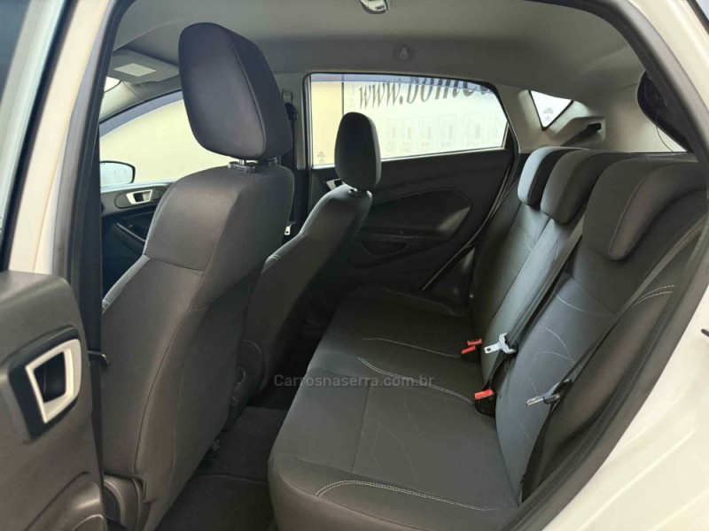 FIESTA 1.0 ECOBOOST TITANIUM HATCH 12V GASOLINA 4P AUTOMÁTICO - 2017 - PORTO ALEGRE