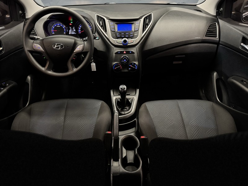 HB20 1.6 COMFORT PLUS 16V FLEX 4P MANUAL - 2015 - CAXIAS DO SUL